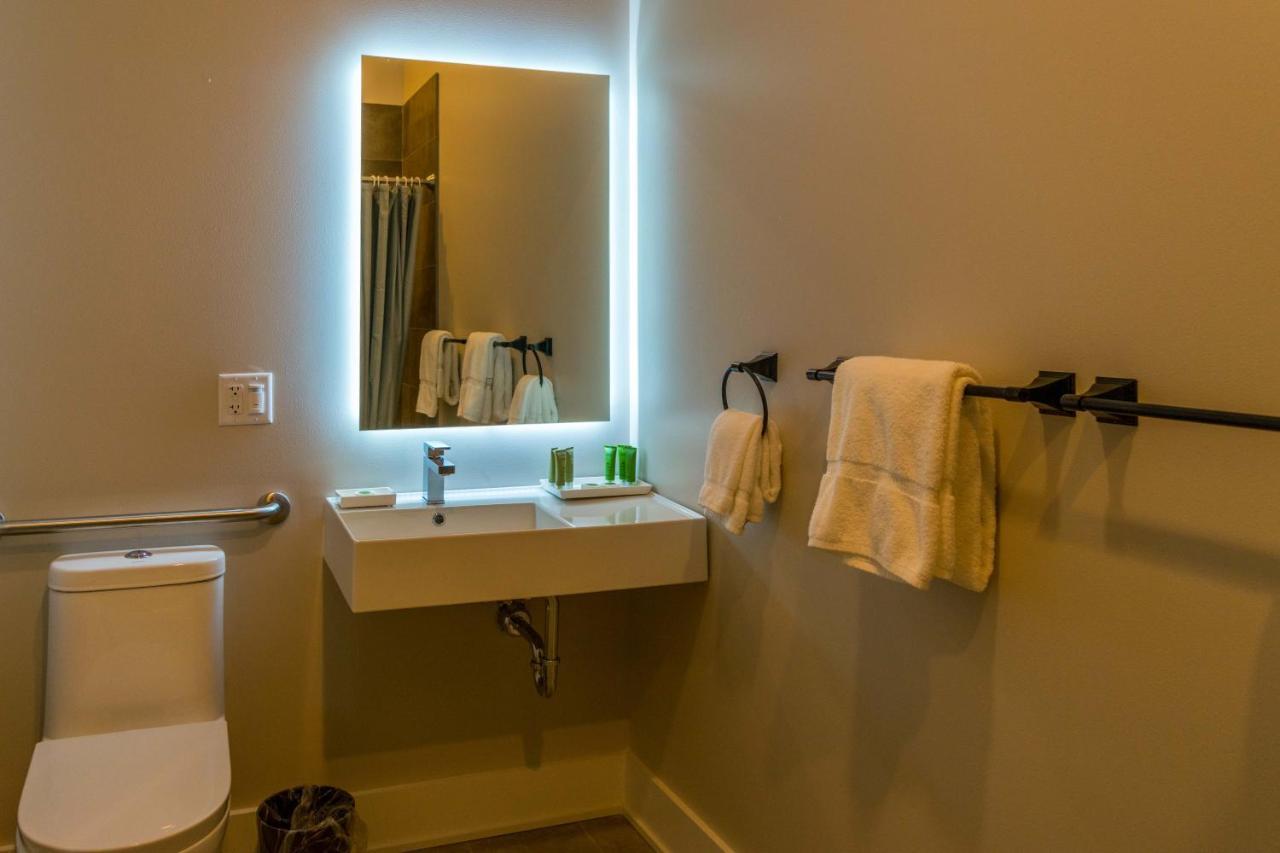 Lake Placid Inn: Main Street Ngoại thất bức ảnh