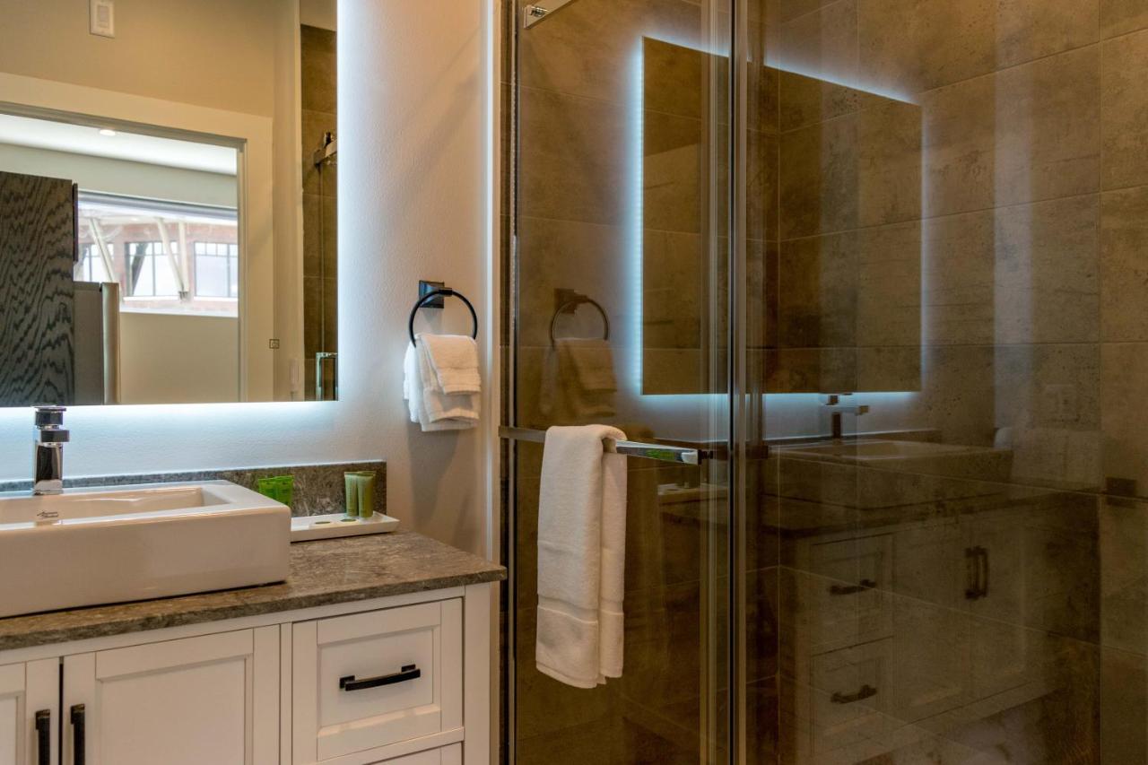 Lake Placid Inn: Main Street Ngoại thất bức ảnh
