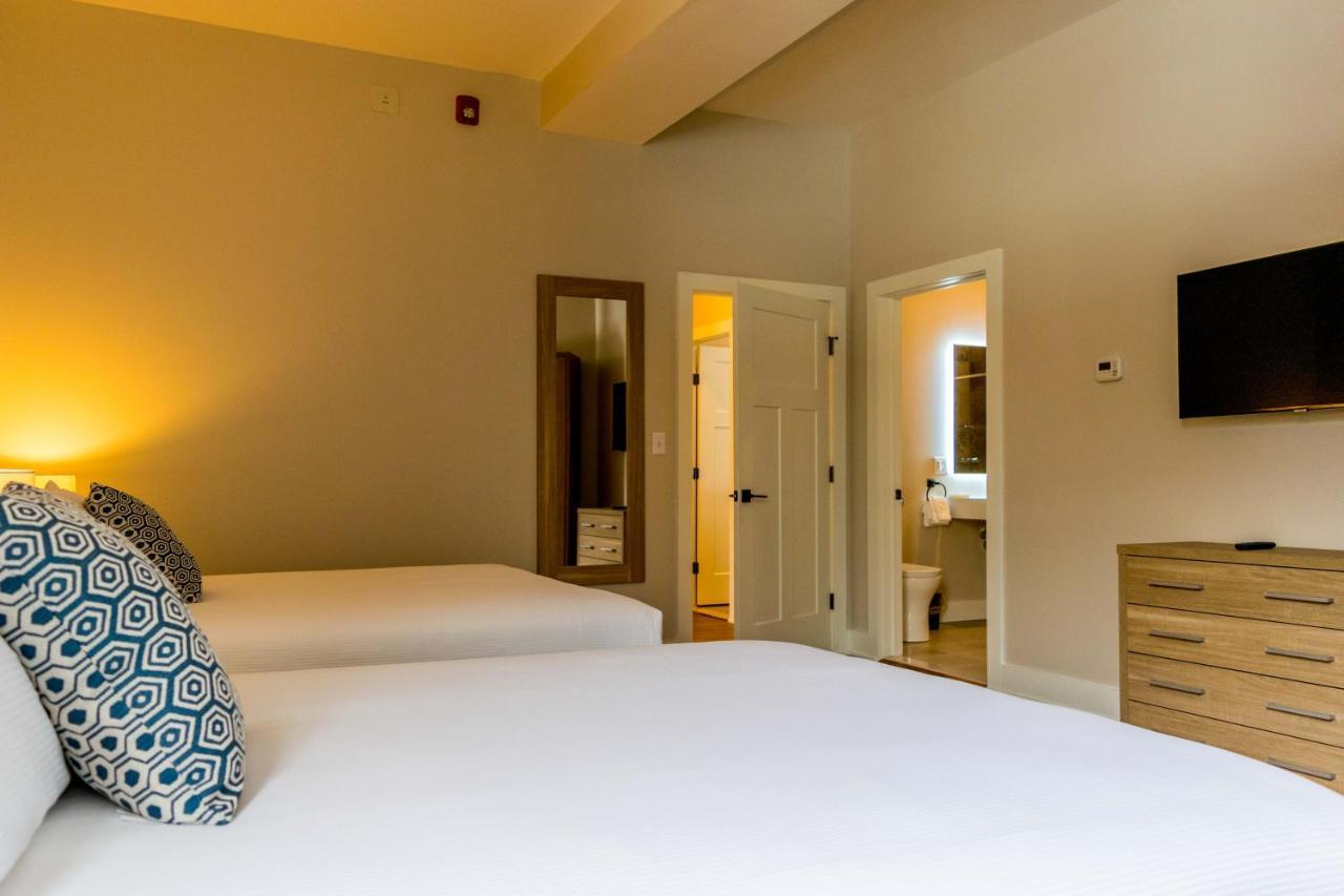 Lake Placid Inn: Main Street Ngoại thất bức ảnh