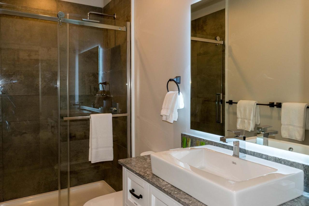 Lake Placid Inn: Main Street Ngoại thất bức ảnh